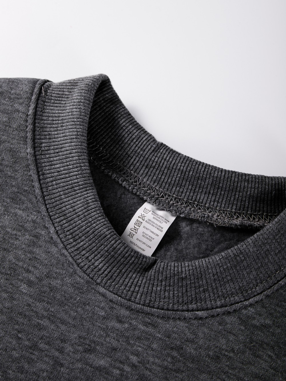 Brooklyn 1977 Creative Printed - đánh giá và giá Oversized Crewneck Fleece
